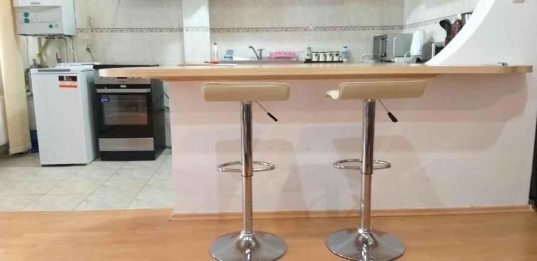 Monik Apartament 시나이아 외부 사진