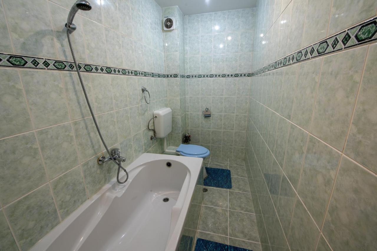 Monik Apartament 시나이아 외부 사진